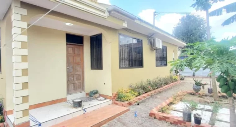 Inauzwa: NYUMBA NZURI YENYE VYUMBA VINNE (4),TSH