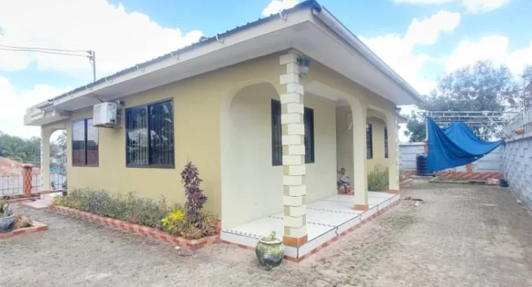 Inauzwa: NYUMBA NZURI YENYE VYUMBA VINNE (4),TSH