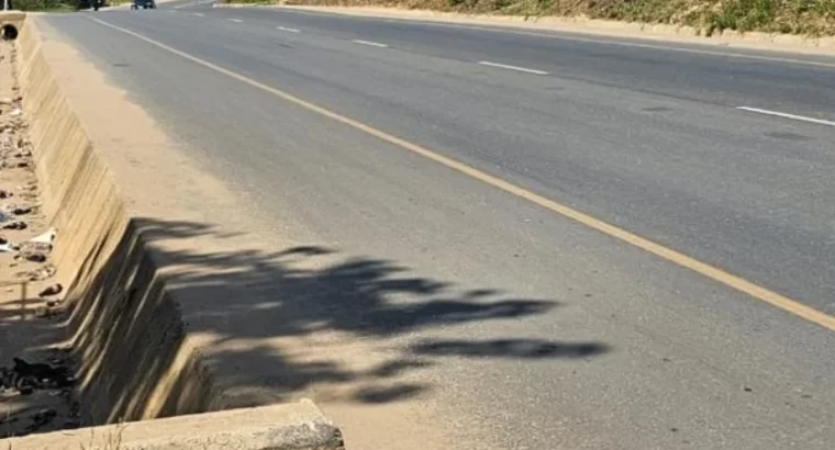 KIWANJA, SQM. 4,000.,KIANAANGALIA LAMI, TSHS.420