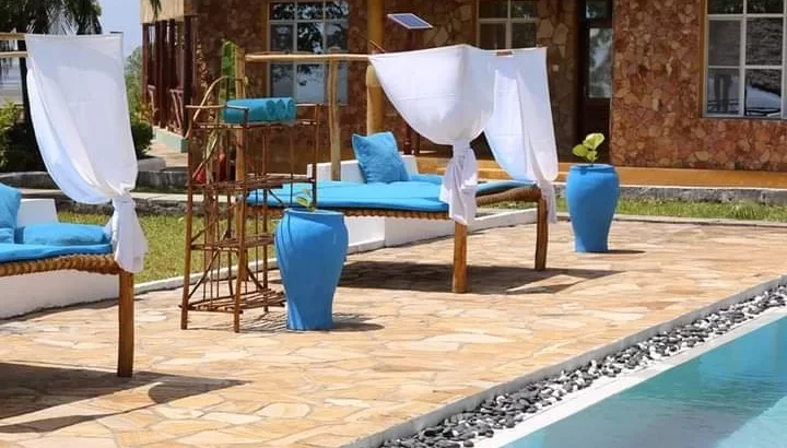 For Outright Sale:10 BDRMS BEACH-FRONT BOUTIQUE