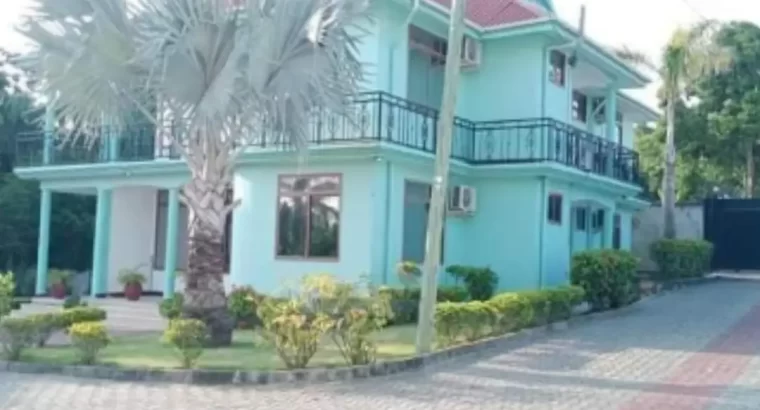 To Let: 3 BDRMS FURNISHED APARTMENT, $500/MONTH