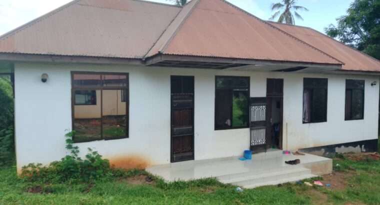 NYUMBA 2-NZURI ZINAUZWA PAMOJA, PUGU KAJIUNGENI