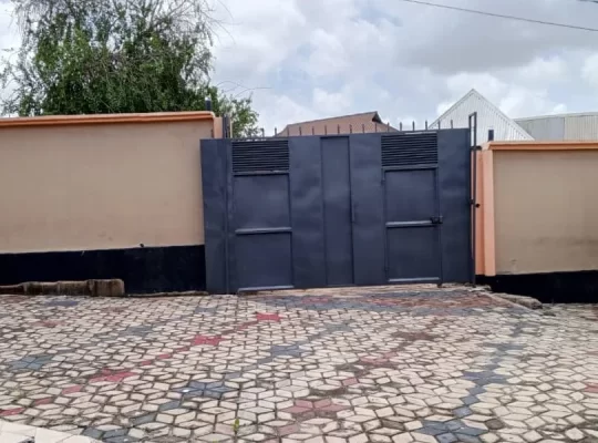NYUMBA MPYA, VYUMBA VITATU(3) MBEZI MSAKUZI.