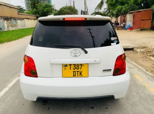 TOYOTA IST, NO. DTK IN DAR