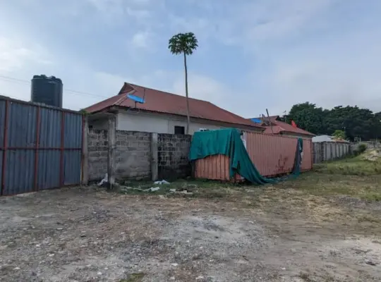 YARD. SQM 1995 TSHS.300 MILIONI, MTONI KIJICHI.