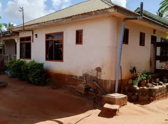 NYUMBA YA GHOROFA, ROOM 5,MBEZI MAKABE.