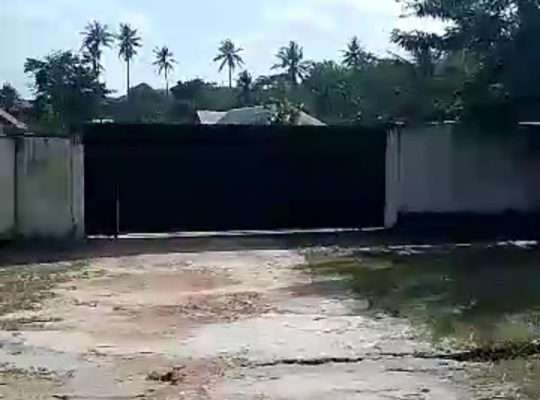 2 ACRES FENCED YARD, TSHS. 5 MIL/MONTH AT PUGU