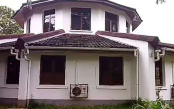 5 BED-ROOMS UNFURNISHED HOME AT MIKOCHENI B.