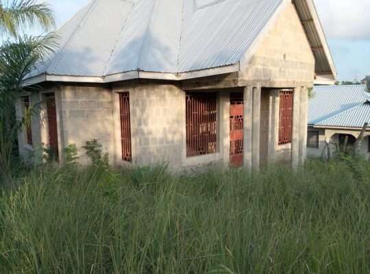 YAKUMALIZIA UJENZI,VYUMBA 3,MBEZI MALAMBA MAWILI