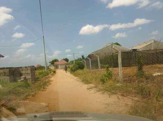 NYUMBA YA KISASA INAUZWA NA BANK, MBOPO-MADALE.