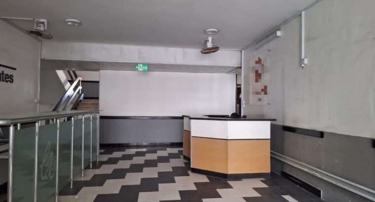 320 SQM.SEA-VIEW OFFICE SPACE ON AZIKIWE STREET