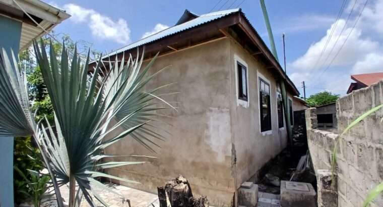 NYUMBA 3 KIWANJA KIMOJA, MOMBASA/UKONGA.