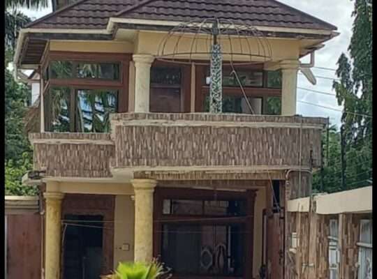 7 BDRM SPACIOUS HOME,$1.5 MILLION AT MIKOCHENI-A