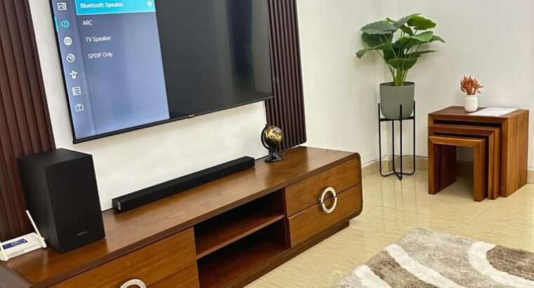 3 BDRM FURNISHED POOL-APARTMENT AT OYSTERBAY.