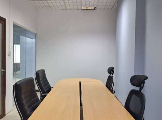 500 SQM OFFICE SPACE FOR SALE AT CITY CENTER.