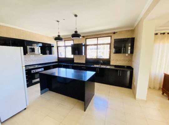 6 BDRMS UNFURNISHED VILLA ON TOURE DRIVE, MASAKI