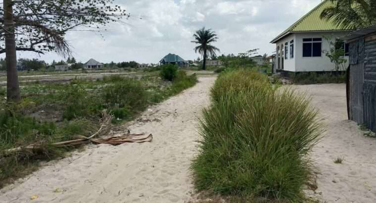 YA VYUMBA 4, INAUZWA NA BANK, VIWEGE-MBONDOLE.