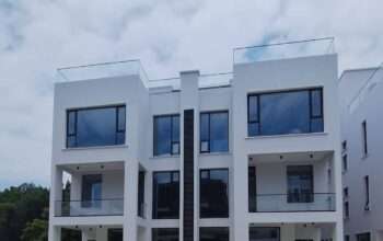 8 BDRM NEW TRIPLE-STOREY VILLA AT OYSTERBAY, DAR