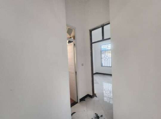 NYUMBA MPYA, VYUMBA VITATU (3) MBAGALA CHAMAZI