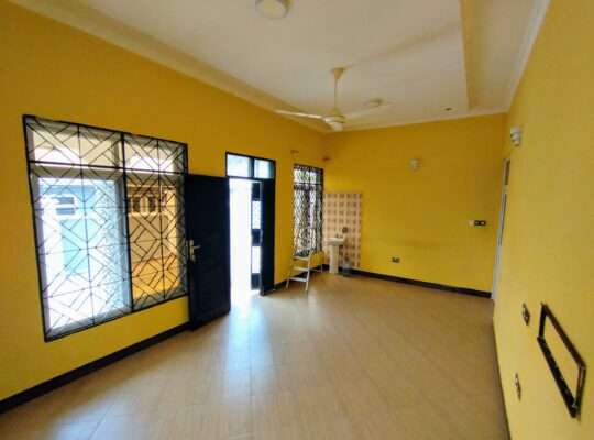 NYUMBA KALI YAKUHAMIA,TSHS.95 MILIONI,KINYEREZI.