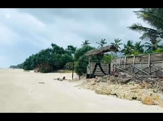 9 ACRES SEMI-DEVELOPED BEACH PLOTAT SHUNGUBWENI