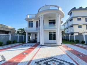 4 BDRM POOL HOME, TSHS.950 MIL. AT MBWENI JKT.