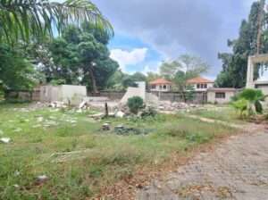 2,610 SQM PRIME PLOT, $1.3 MIL. AT ADA ESTATE.