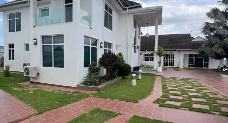 10 BDRM LAVISH POOL-MANSION, $2.2 MIL. AT MBWENI