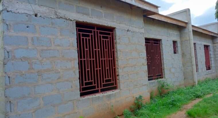 NYUMBA YAKUMALIZIA UJENZI, VYUMBA 4,GOBA MPAKANI