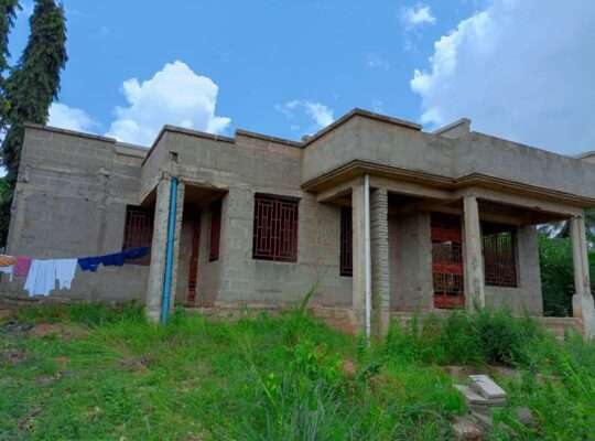 NYUMBA YAKUMALIZIA UJENZI, VYUMBA 4,GOBA MPAKANI