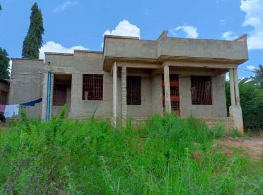 NYUMBA YAKUMALIZIA UJENZI, VYUMBA 4,GOBA MPAKANI