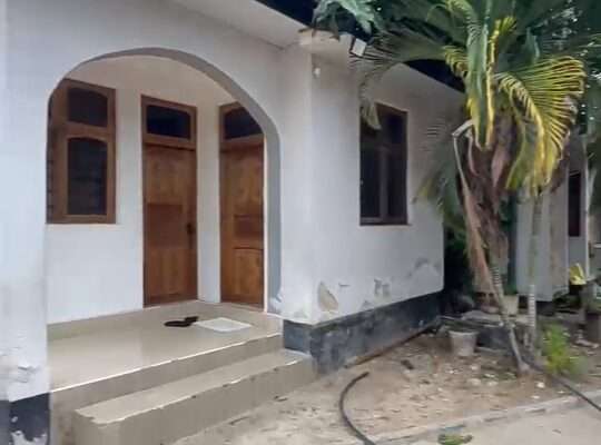 NYUMBA YA VYUMBA 17,TSHS.950 MILIONI,SINZA–E