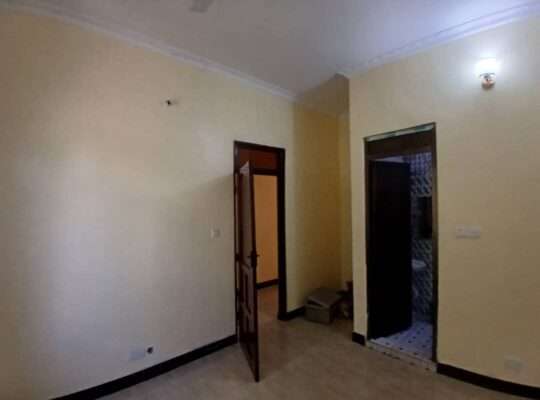 NYUMBA VYUMBA VINNE (4) MOSHI-BAR, UKONGA