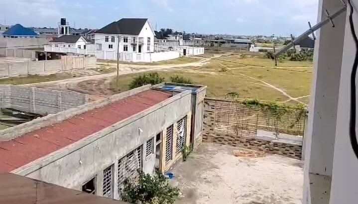 APARTMENTS 9, TSHS.230 MILIONI,KIGAMBONI.