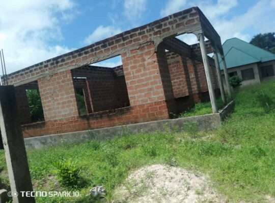 PAGALE LA VYUMBA VITATU (3) TSHS.10 MIL,KIBAHA