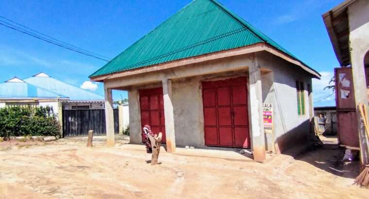 NYUMBA MPYA, VYUMBA 5, MADUKA 2,KINYEREZI MWISHO