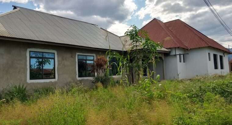 NYUMBA MBILI (PAMOJA) ZINAUZWA NA BANK, MOROGORO