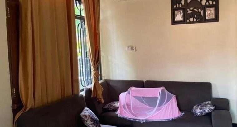 NYUMBA YENYE VYUMBA VITATU (3) KINYEREZI/KIBAGA.