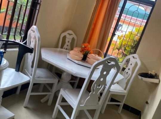 NYUMBA YENYE VYUMBA VITATU (3) KINYEREZI/KIBAGA.