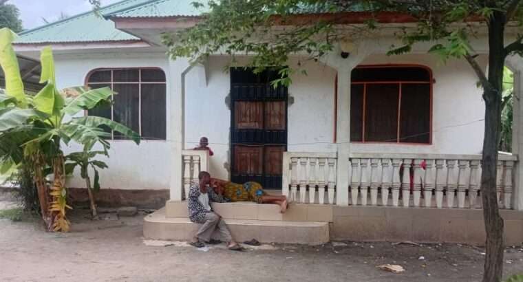 NYUMBA INAUZWA NA BANK, ULONGONI-B,GONGOLAMBOTO.