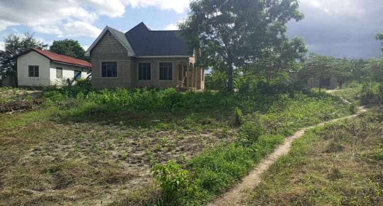 VIWANJA VIZURI VINAUZWA,LOLIONDO-KIBAHA