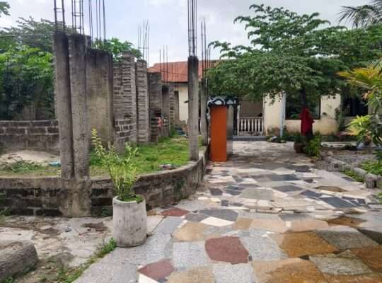 NYUMBA, MSINGI NA MADUKA, INAUZA NA BANK, PUGU.