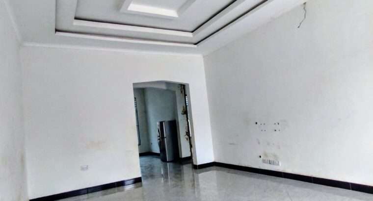 NYUMBA YENYE VYUMBA VITATU (3) PUGU KONA.