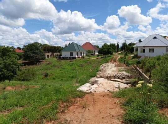 KIWANJA CHENYE HATI, SQM.1,500, KIBAMBA LUGURUNI