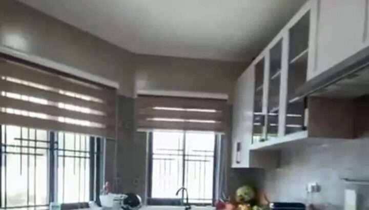 GOROFA YA-KISASA, VYUMBA VINNE(4) GOBA-KULANGWA.