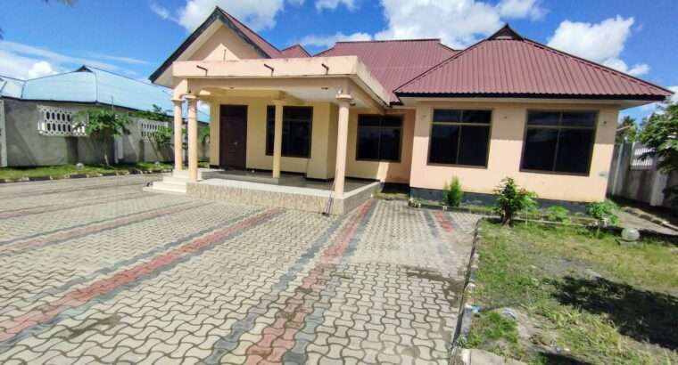 YAKISASA,IMESHUSHWA BEI,KITUNDA-KIVULE,