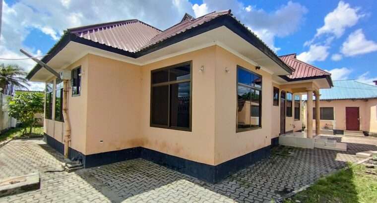 YAKISASA,IMESHUSHWA BEI,KITUNDA-KIVULE,