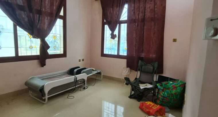 GHOROFA YA KISASA,VYUMBA VITANO (5)MTONI KIJICHI