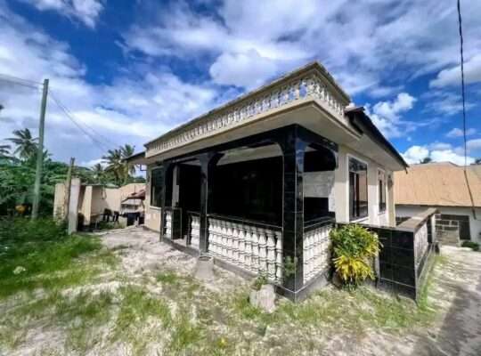 NYUMBA YA VYUMBA VITATU (3)KIBAMBA SHULE/HONDOGO