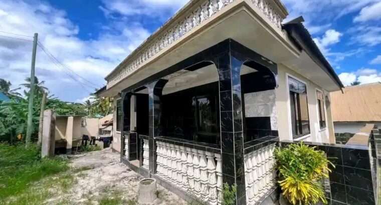 NYUMBA YA VYUMBA VITATU (3)KIBAMBA SHULE/HONDOGO